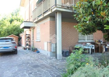 Four-room apartment Via L. Ariosto, Bagnolo in Piano - photo 26