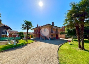 Villa Via Sestriere, None - photo 1