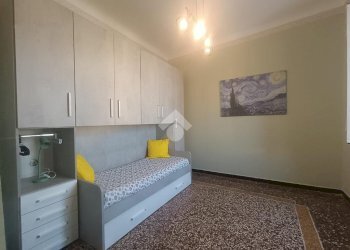 Three-room apartment Via Ciro Menotti, Genova (neighborhood Sestri Ponente) - photo 5