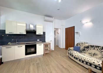 Two-room apartment Via Antonio Fogazzaro, Loano - photo 2