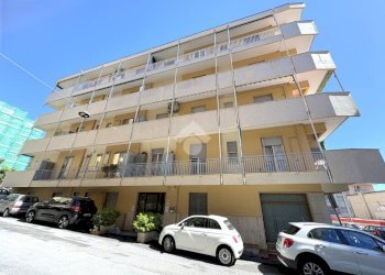 Two-room apartment Via Antonio Fogazzaro, Loano - photo 26