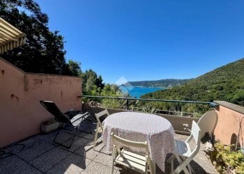 Four-room apartment Via del Caprifoglio, Bergeggi - photo 1