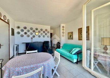 Four-room apartment Via del Caprifoglio, Bergeggi - photo 9