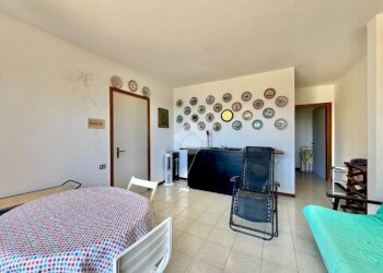 Four-room apartment Via del Caprifoglio, Bergeggi - photo 10