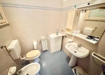 Four-room apartment Via del Caprifoglio, Bergeggi - photo 22