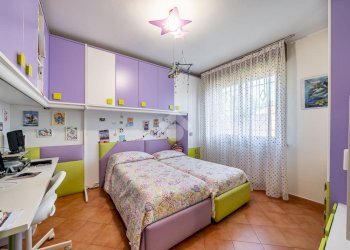 Four-room apartment Via luigi reverberi, Montecchio Emilia - photo 18