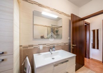 Four-room apartment Via luigi reverberi, Montecchio Emilia - photo 22