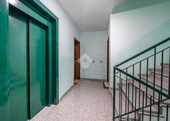 Four-room apartment Via luigi reverberi, Montecchio Emilia - photo 32