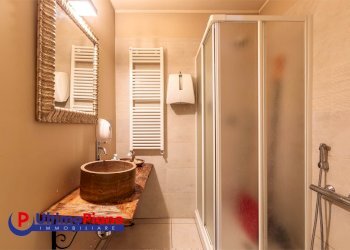 Bilocale Rue Monseigneur Jean Joconde Stévenin 11, 11, Aosta - foto 12