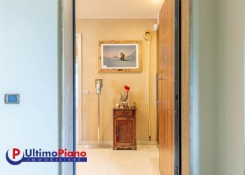 Bilocale Rue Monseigneur Jean Joconde Stévenin 11, 11, Aosta - foto 15