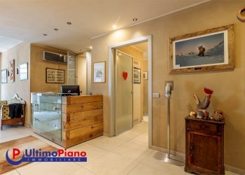 Bilocale Rue Monseigneur Jean Joconde Stévenin 11, 11, Aosta - foto 16