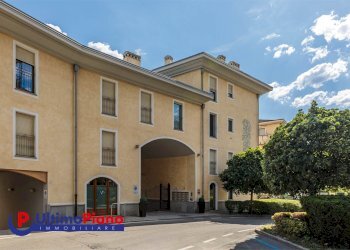 Bilocale Rue Monseigneur Jean Joconde Stévenin 11, 11, Aosta - foto 29