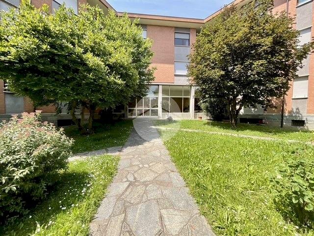 Four-room apartment Via Luigi Ronco, Leini - photo 1