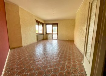 Quadrilocale Via luigi ronco, Leini - foto 2