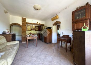 Trilocale Via Spazzaforno, Montegridolfo - foto 3