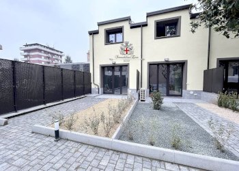 Three-room apartment Milano (neighborhood Crescenzago) - photo 2