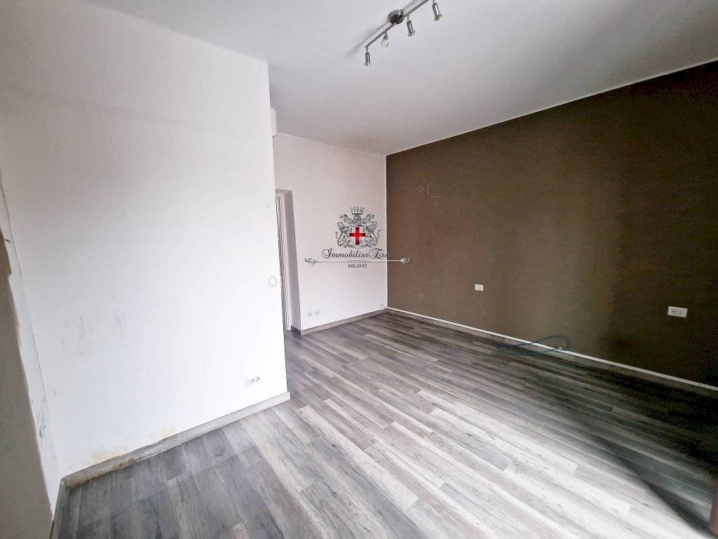 Two-room apartment Milano - photo 2