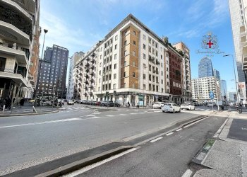 Three-room apartment Milano (neighborhood Porta Nuova) - photo 1