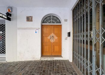 Casa semi indipendente Via gramsci, Castelnovo di Sotto - foto 1