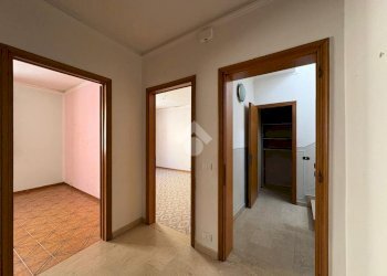 Casa semi indipendente Via gramsci, Castelnovo di Sotto - foto 2
