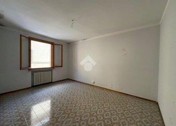 Casa semi indipendente Via gramsci, Castelnovo di Sotto - foto 6