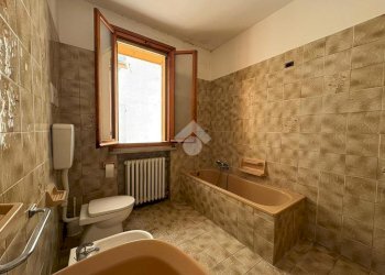 Casa semi indipendente Via gramsci, Castelnovo di Sotto - foto 21