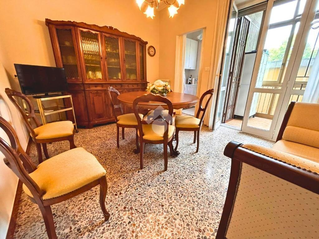 Three-room apartment Strada Genova, Moncalieri - photo 3