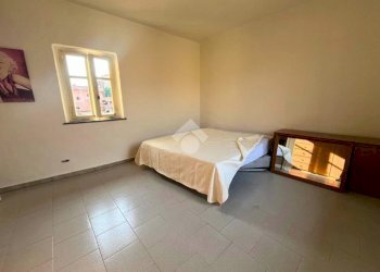Two-room apartment Via Assietta, Pinerolo - photo 8