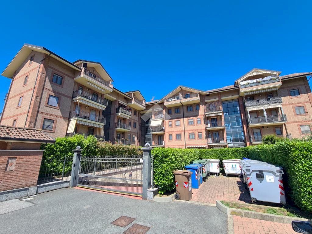 Four-room apartment Via Lussemburgo, Orbassano - photo 2