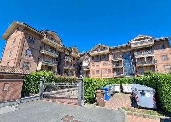 Quadrilocale Via Lussemburgo, Orbassano - foto 2