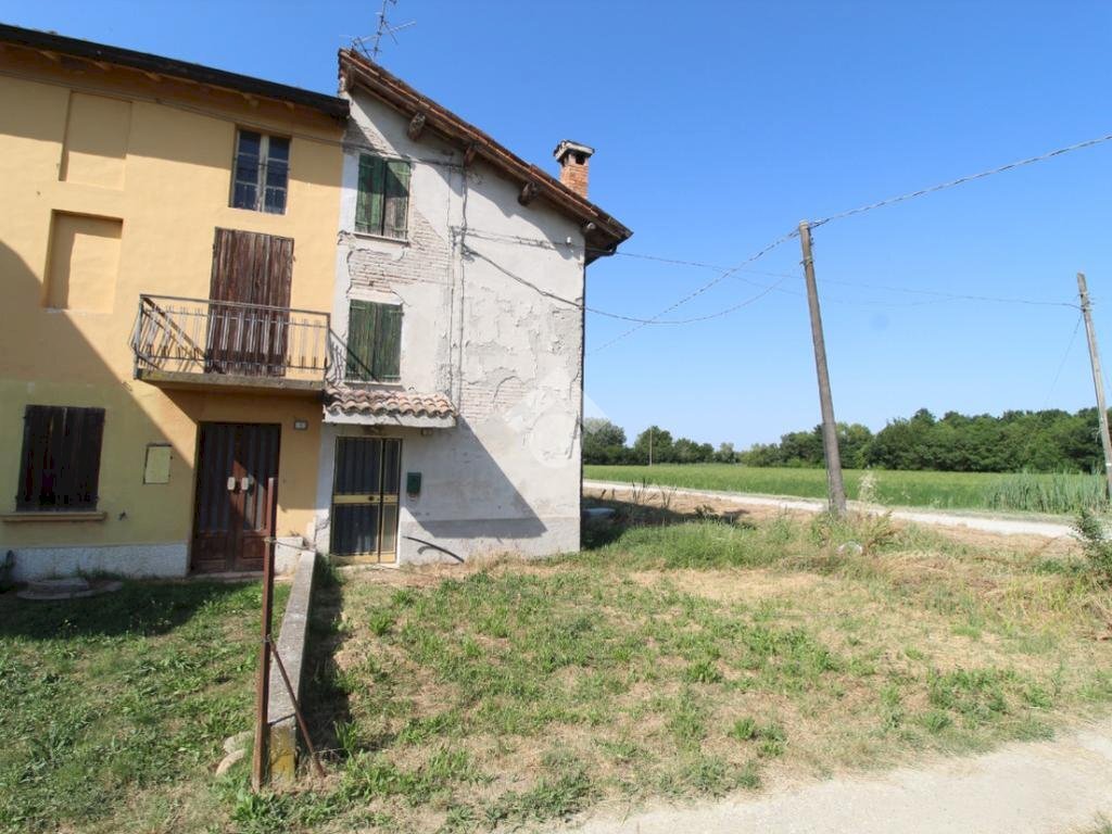 Casa semi indipendente Via canalina, Cadelbosco di Sopra - foto 2