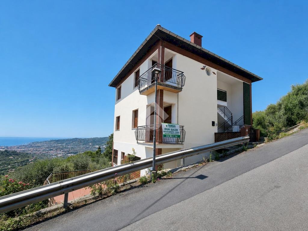 Four-room apartment Via Lampedusa, Castellaro - photo 2