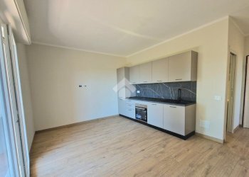 Four-room apartment Via Lampedusa, Castellaro - photo 5