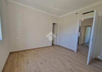 Four-room apartment Via Lampedusa, Castellaro - photo 14