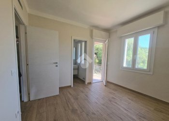 Four-room apartment Via Lampedusa, Castellaro - photo 16