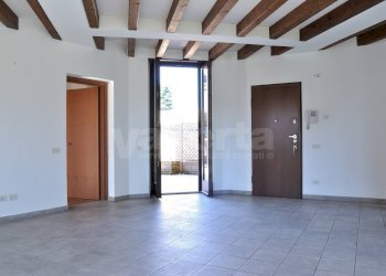 Foto 1 - Two-room apartment Via Cesare Battisti
1, Albiate - photo 1