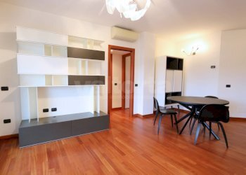Foto 2 - Three-room apartment via Mascagni
 
8, Monza - photo 2