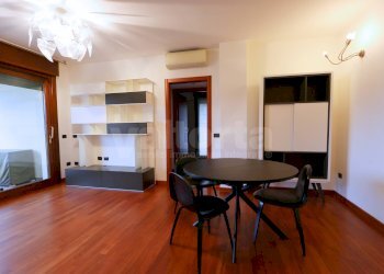 Foto 3 - Three-room apartment via Mascagni
 
8, Monza - photo 3