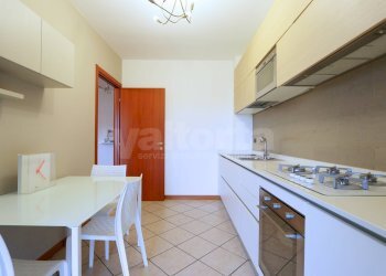Foto 5 - Three-room apartment via Mascagni
 
8, Monza - photo 5