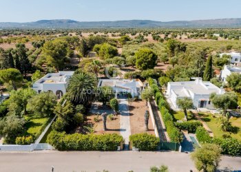 Foto 3 - Villa CONTRADA ROSAMARINA
 
152, Ostuni - photo 3