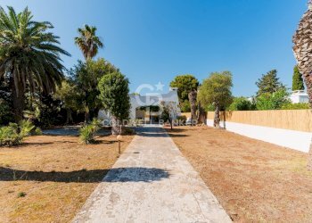Foto 7 - Villa CONTRADA ROSAMARINA
 
152, Ostuni - photo 7