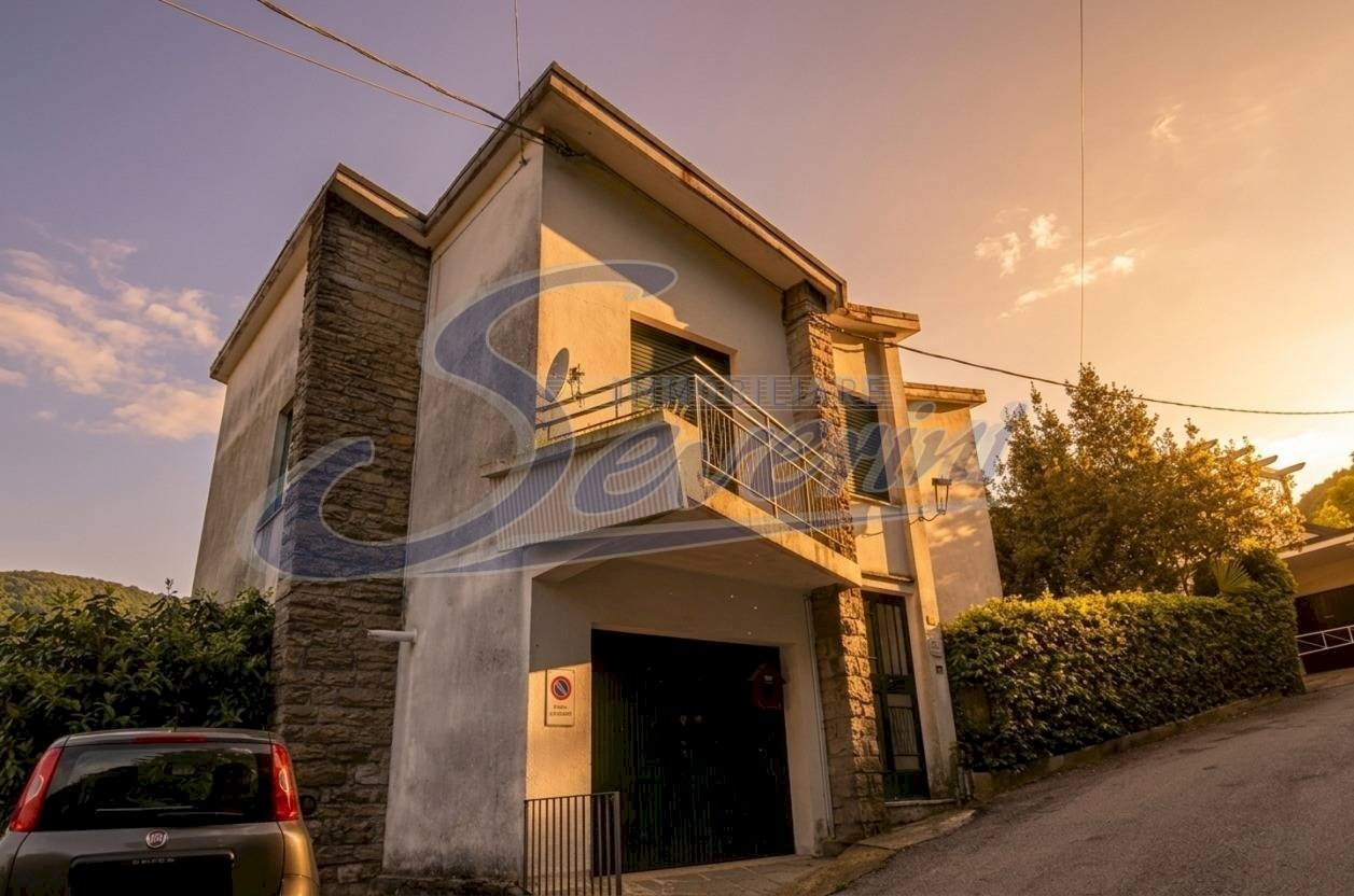 Foto 1 - Casa indipendente via villaggio primavera
 
11, Brienno - foto 1