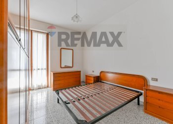 Camera / camera da letto - Three-room apartment Via Ninfea
 
10, Cusano Milanino - photo 15