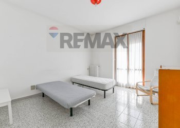 Camera / camera da letto - Three-room apartment Via Ninfea
 
10, Cusano Milanino - photo 21