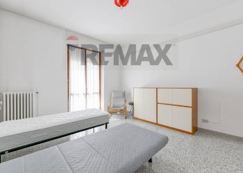 Camera / camera da letto - Three-room apartment Via Ninfea
 
10, Cusano Milanino - photo 22