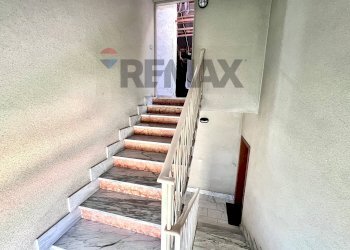 Scale - Three-room apartment Via Ninfea
 
10, Cusano Milanino - photo 27