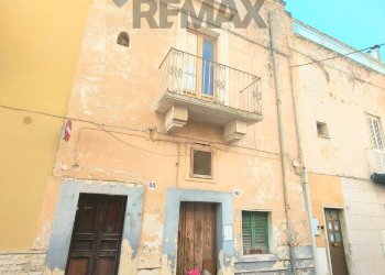 Edificio all\'aperto - Independent house Via Ugo Foscolo
 
90, Bari - photo 2
