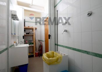 Bagno - Locale Commerciale Via Vittorio Veneto, Ceglie del Campo
 
62, Bari - foto 18