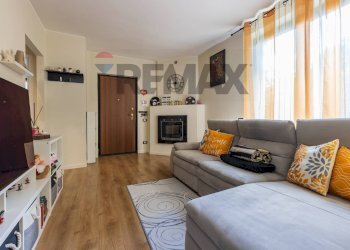 Soggiorno - Three-room apartment Martinelli Foscarini
 
26, Induno Olona - photo 6