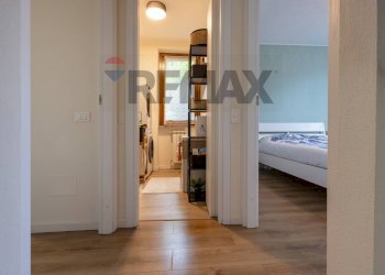 Hall / corridoio - Three-room apartment Martinelli Foscarini
 
26, Induno Olona - photo 11